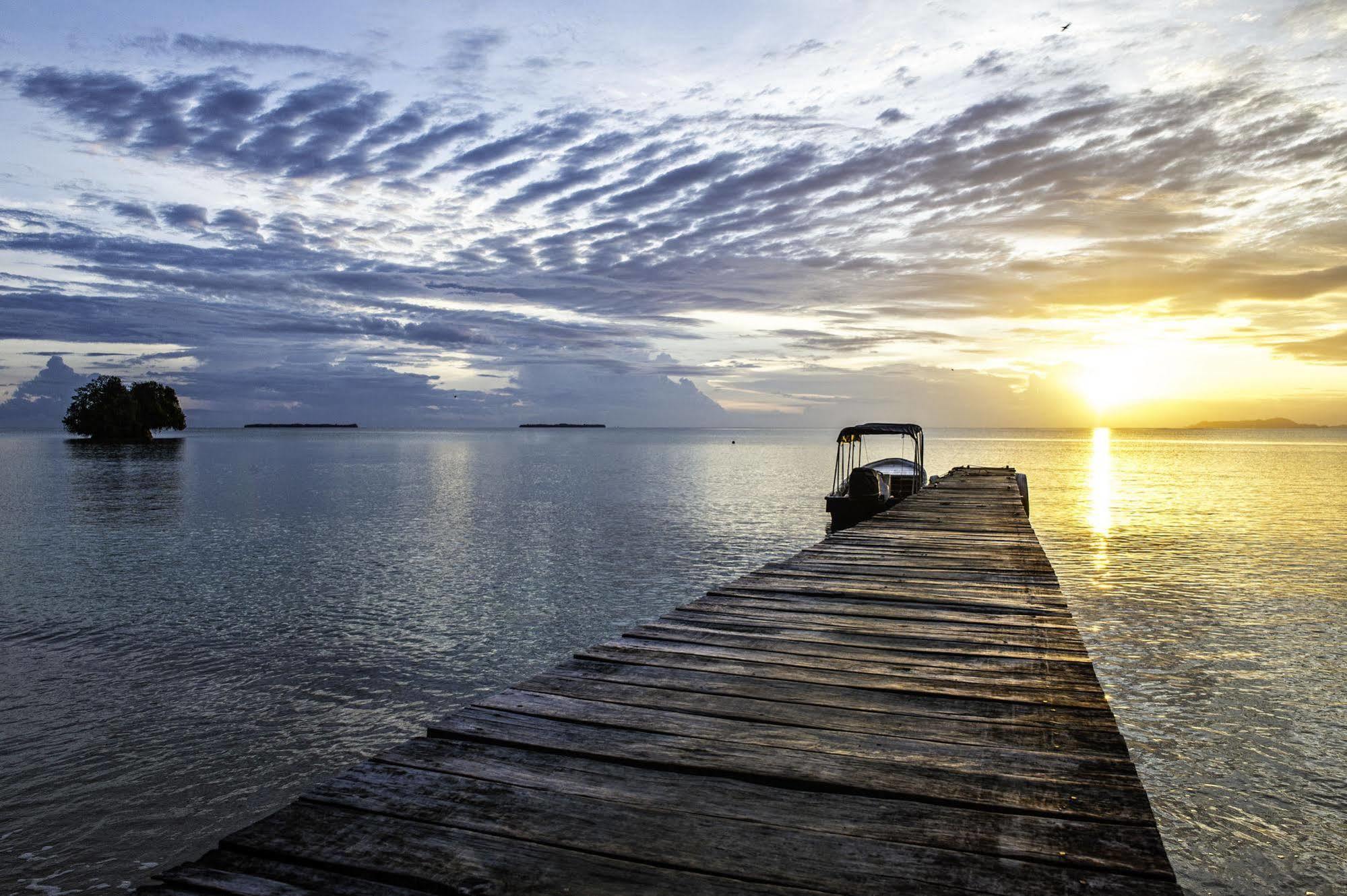 Popa Paradise Beach Resort Buena Vista  Exterior photo